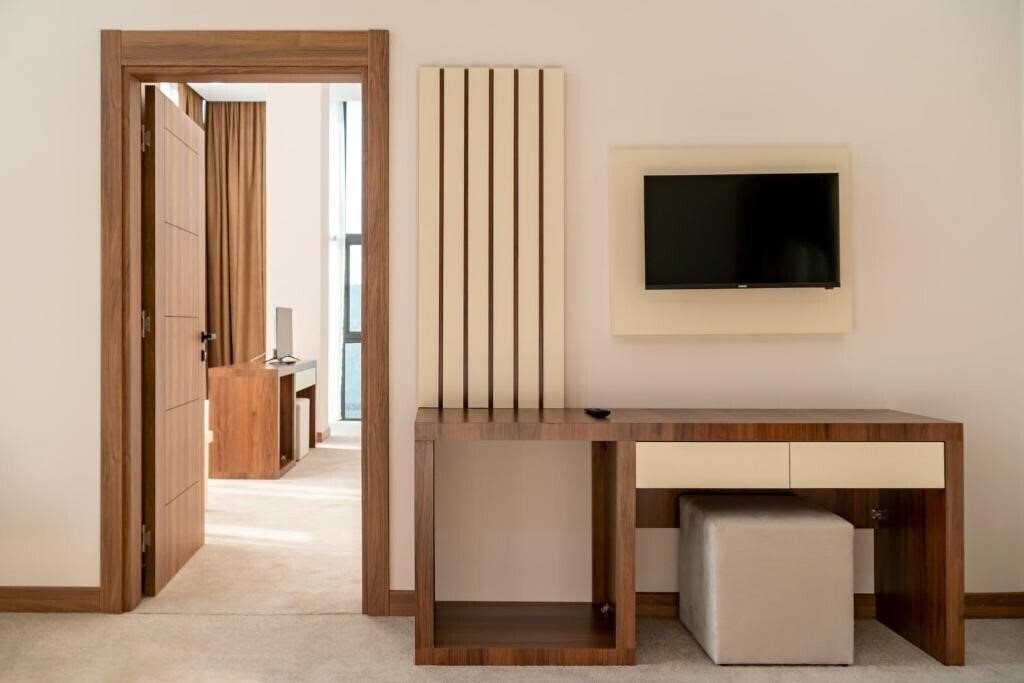 Територія Chateau Milisi 4*