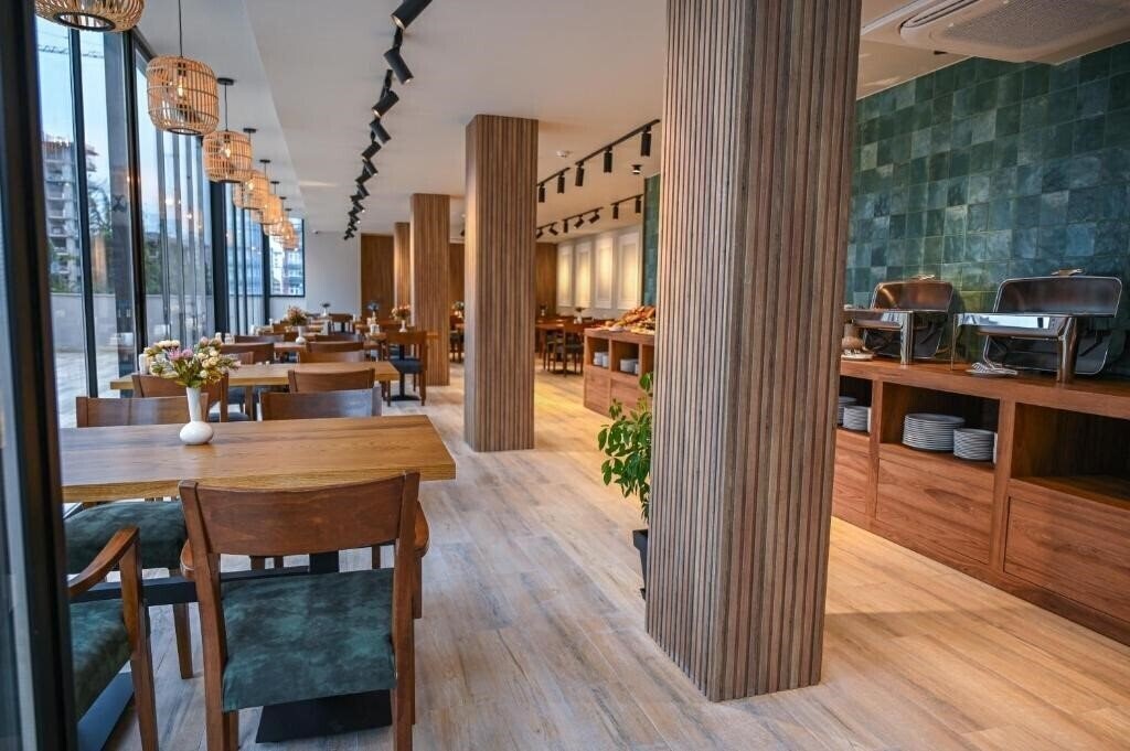 Апартаменти Landmark Hotel Batumi 4*