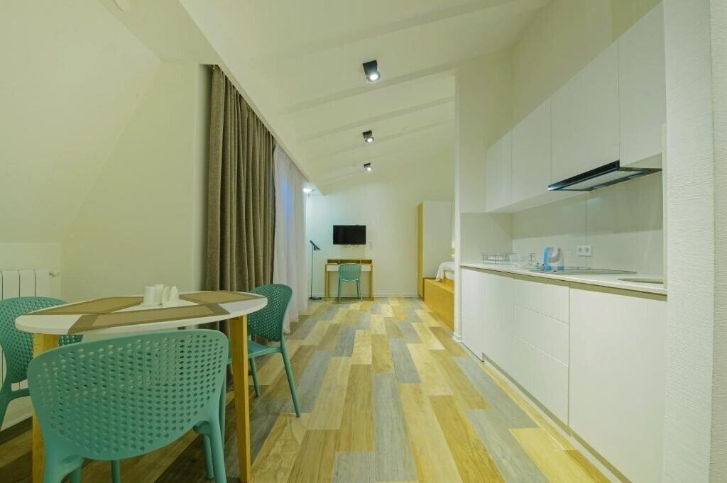 Территория Mariinsky Apartments & Hotel 4*