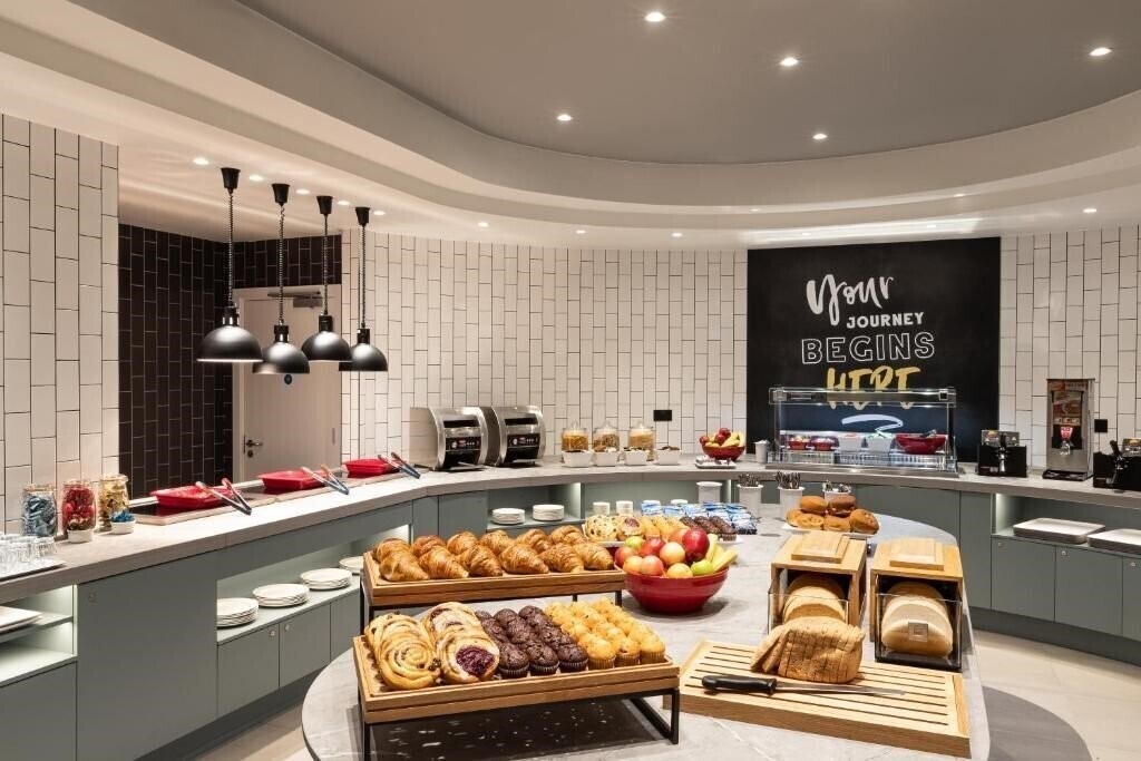 Вид Hampton by Hilton Batumi Center 4*