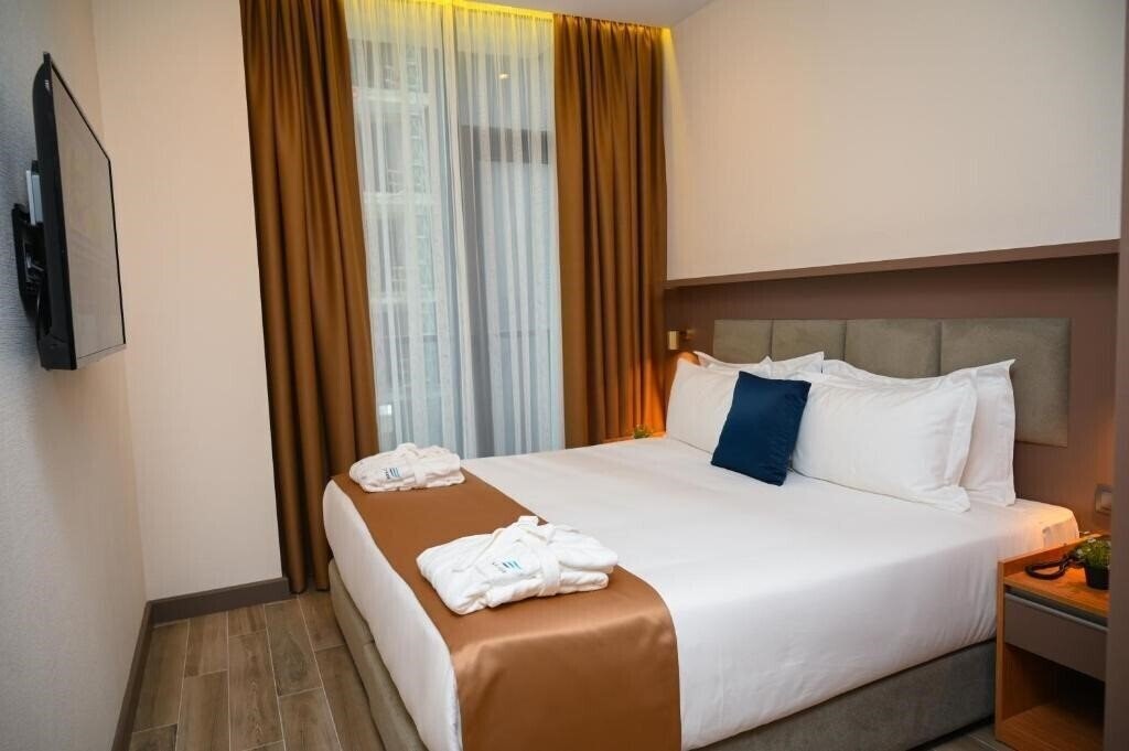 Панорама New Wave Apart Hotel 4*