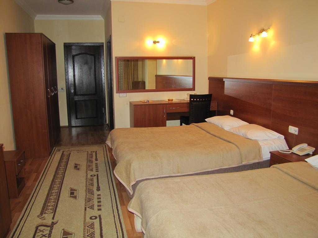 Готель Istanbul 3*