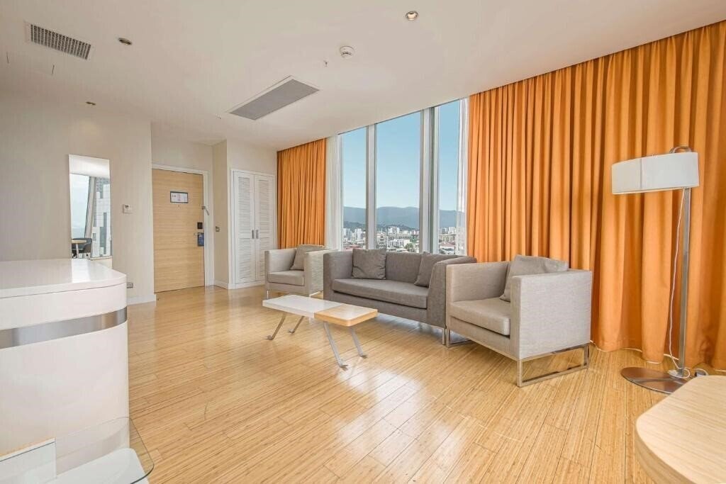 Панорама Radisson Blu Hotel 5*