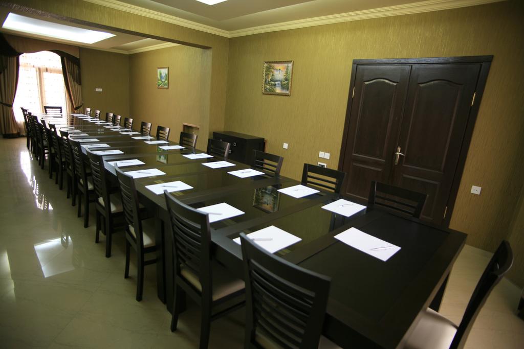 Апартаменти Premier 4*