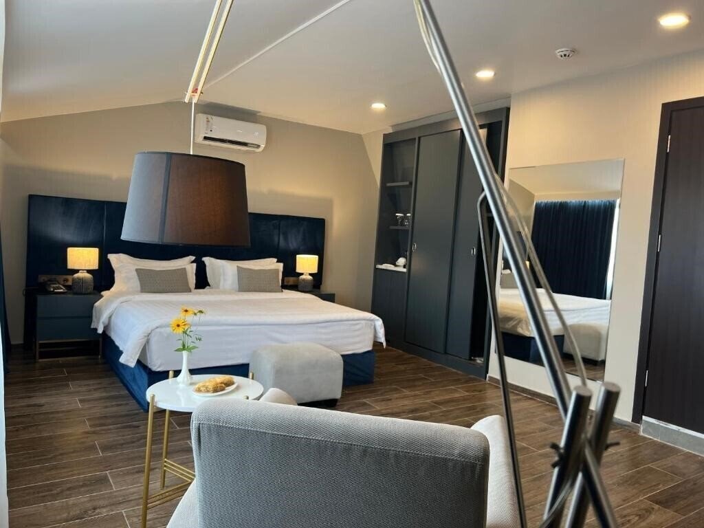 Апартаменти Aisi 4*