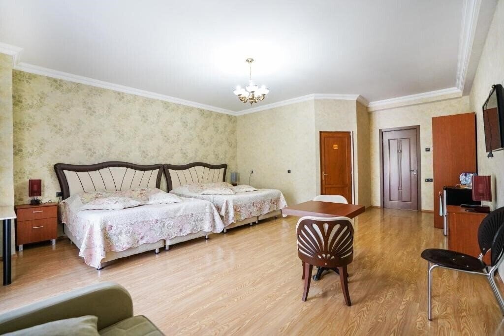 Панорама Natali 4*