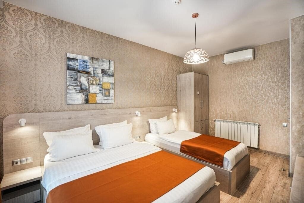 Панорама 1 Hotel Borjomi (ex. Milano Palace) 4*