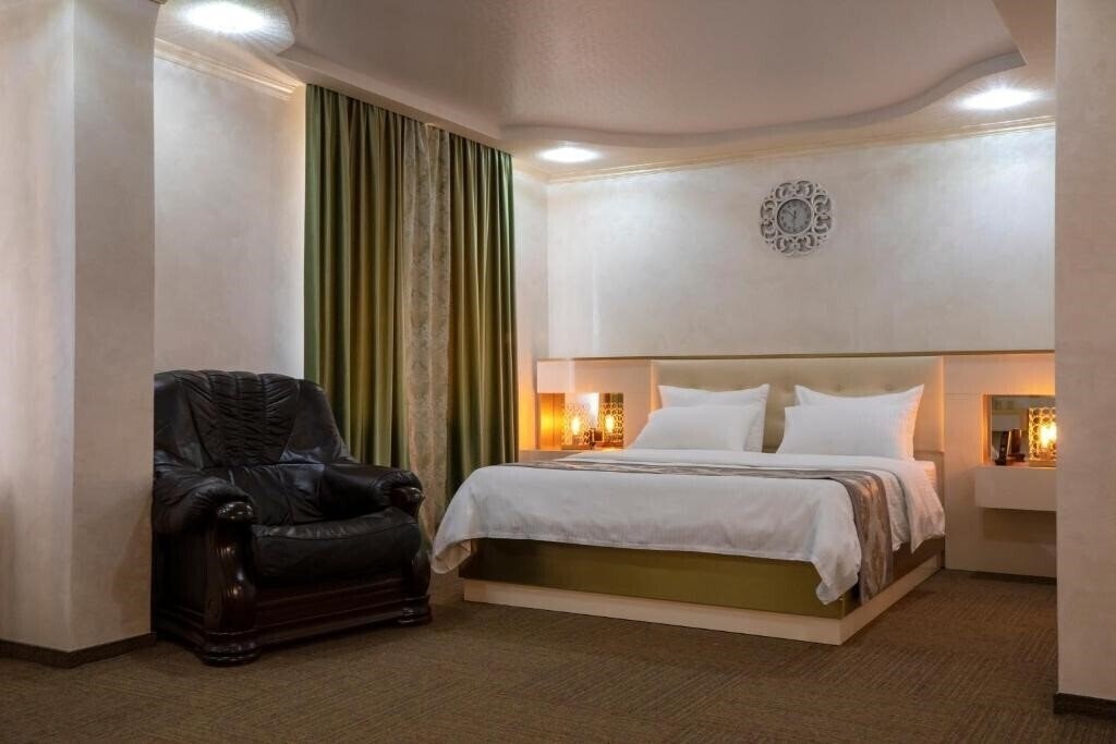 Панорама Hotel Georgia Gold 4*