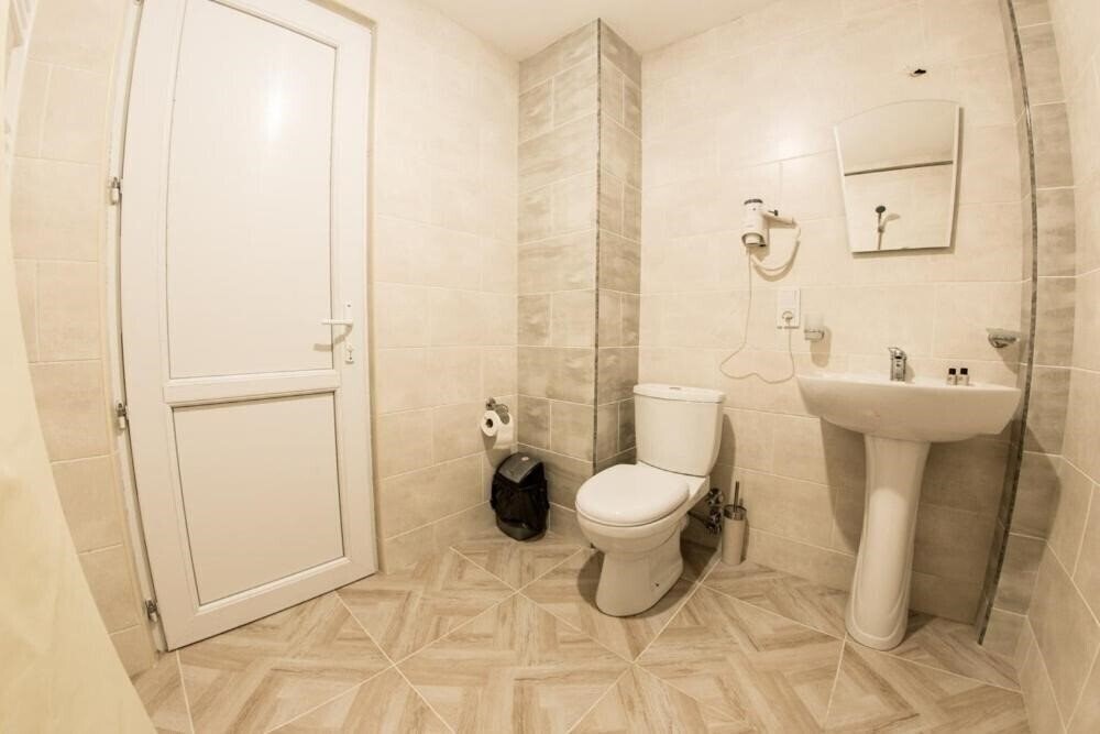 Панорама Deka 2*