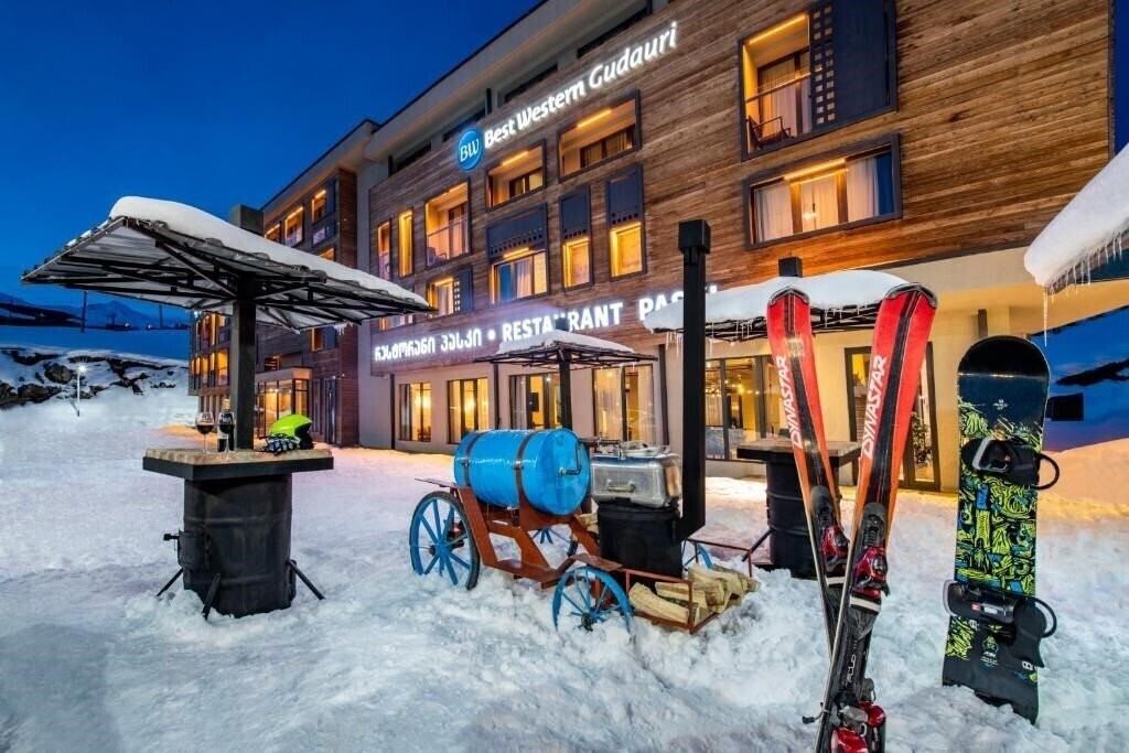 Апартаменти Best Western Gudauri 4*