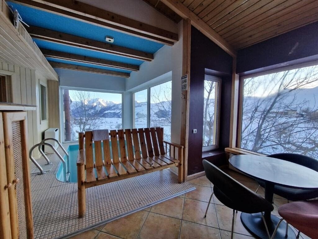 Готель Panorama 4*