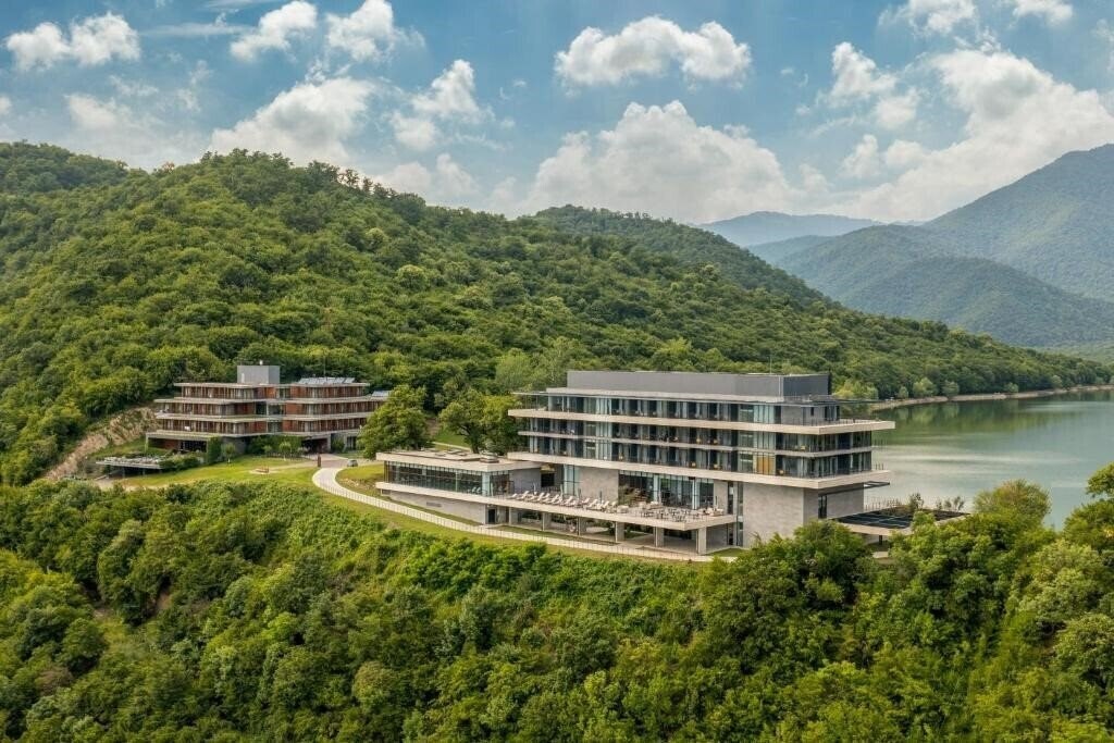 Фотография Kvareli Lake Resort 3*