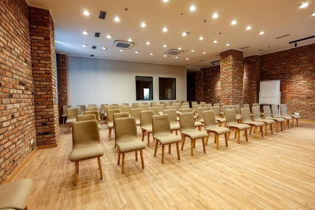 Фотографія Chateau Artwine 4*