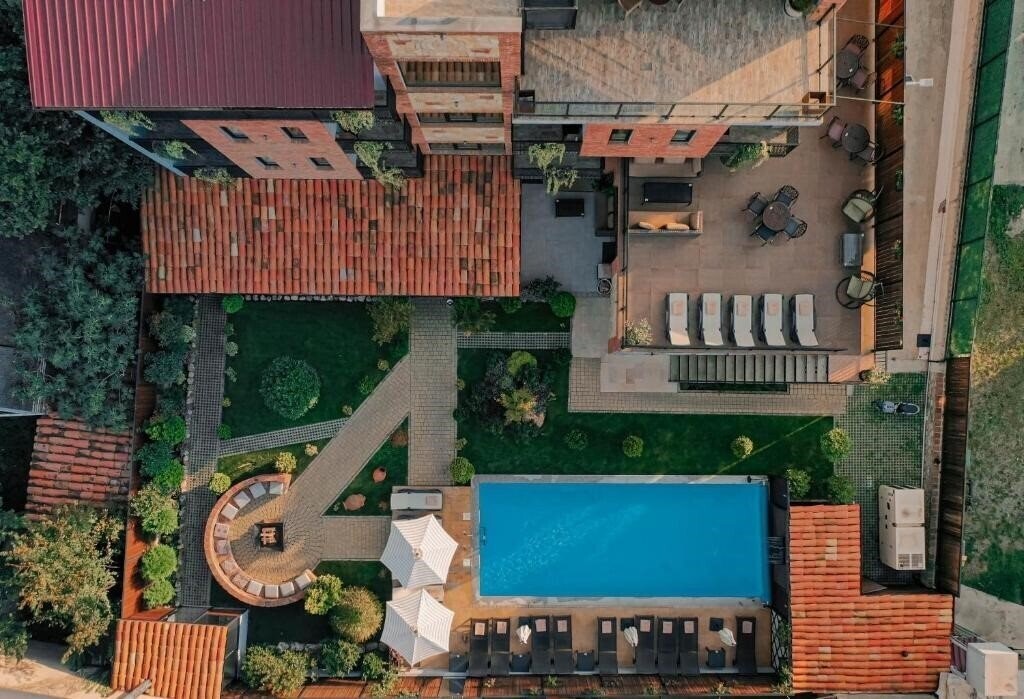 Апартаменти Boutique Hotel Kviria 4*