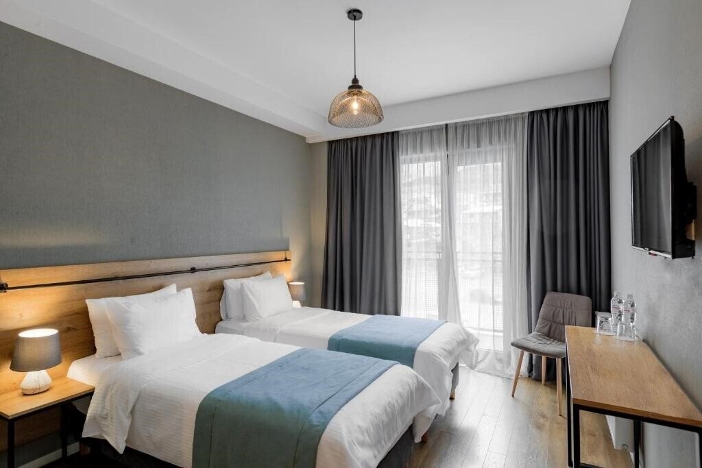 Фото Stancia Kazbegi 3*