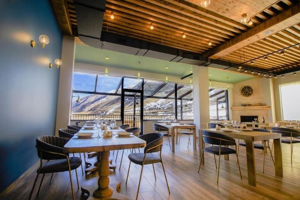 Изображение Suatis Resort Kazbegi 4*