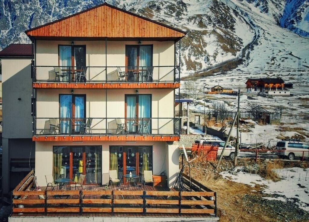 Отель Sunshine Kazbegi 3*