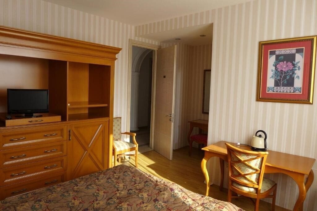 Апартаменти Hotel Belgrad 3*