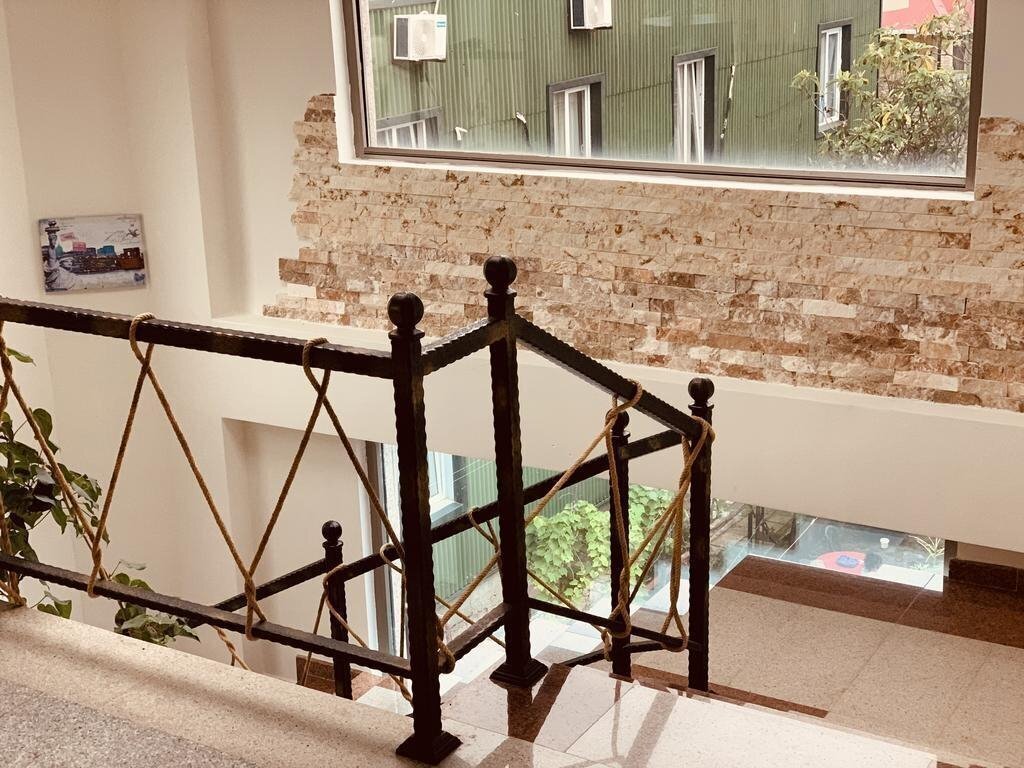 Панорама Hotel Amigo 3*