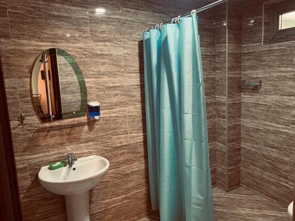 Територія Hotel Amigo Rustaveli 2*