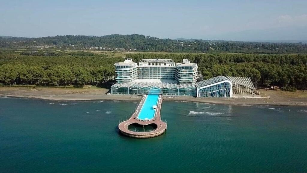 Готель Paragraph Resort & SPA Shekvetili 5*