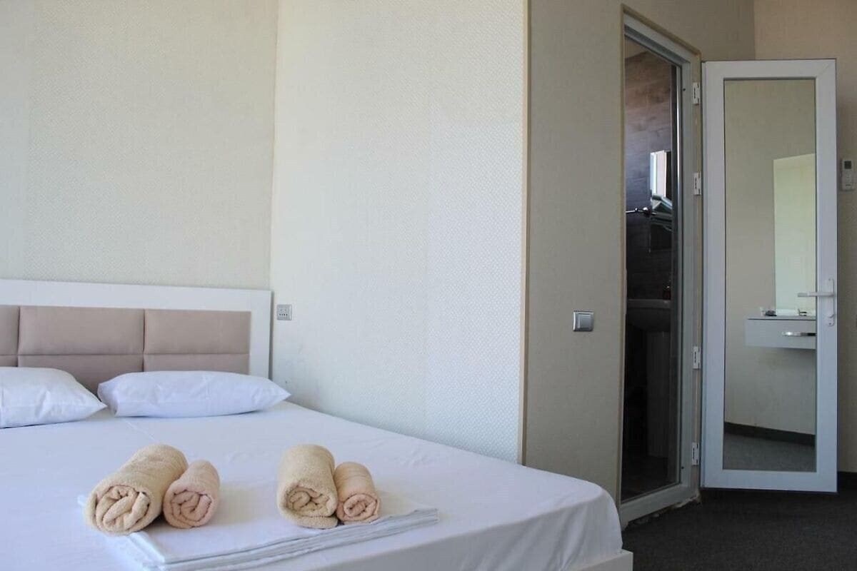 Фотографія Comfort Inn 4*