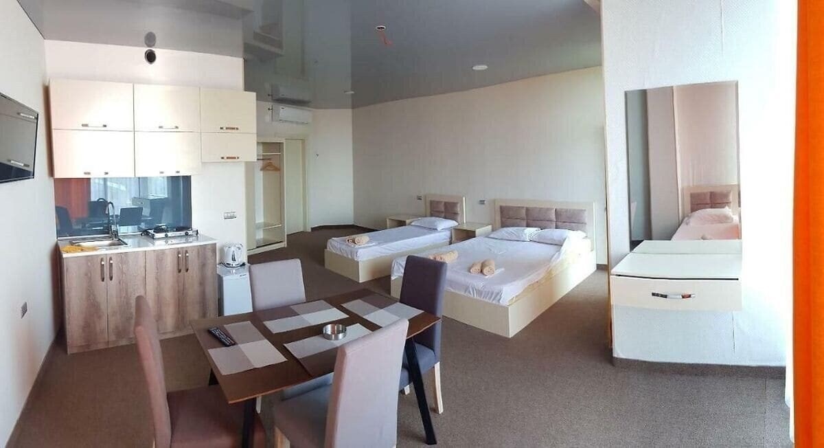 Панорама Comfort Inn 4*