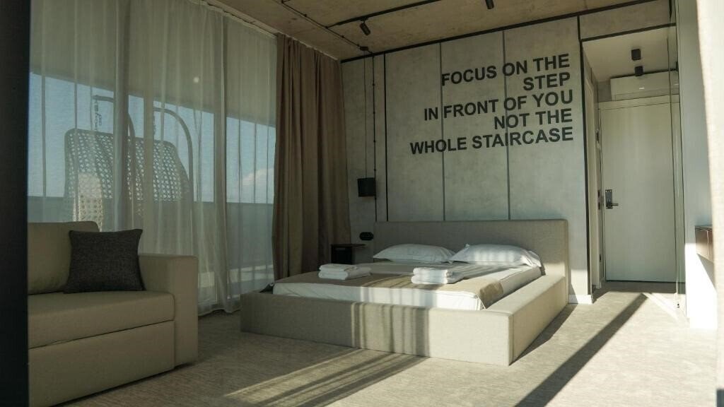 Панорама Hotel Nobilis Hall 3*