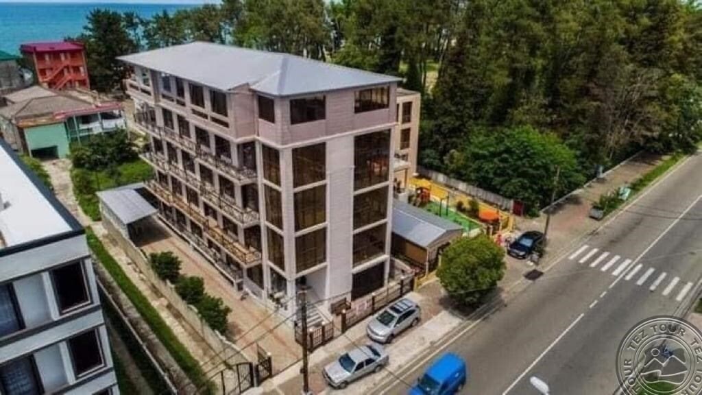 Готель Crystal Kobuleti 3*