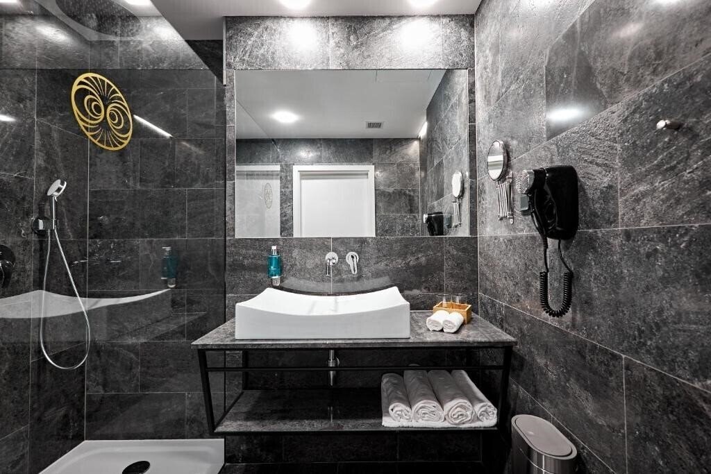 Апартаменти Magnetic Beach Resort 5*