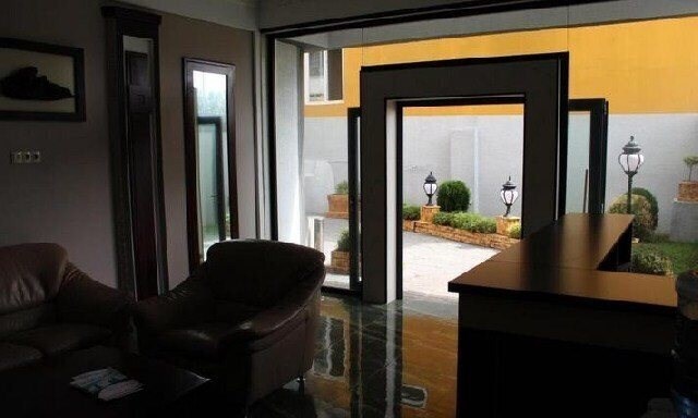 Вид Hotel Black & White Kobuleti 3*