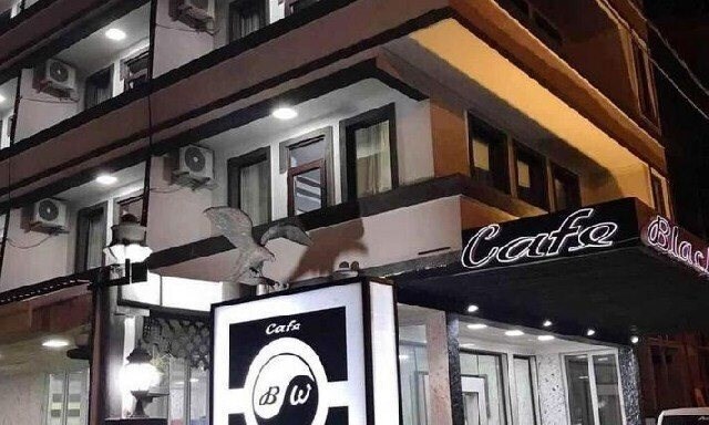 Територія Hotel Black & White Kobuleti 3*