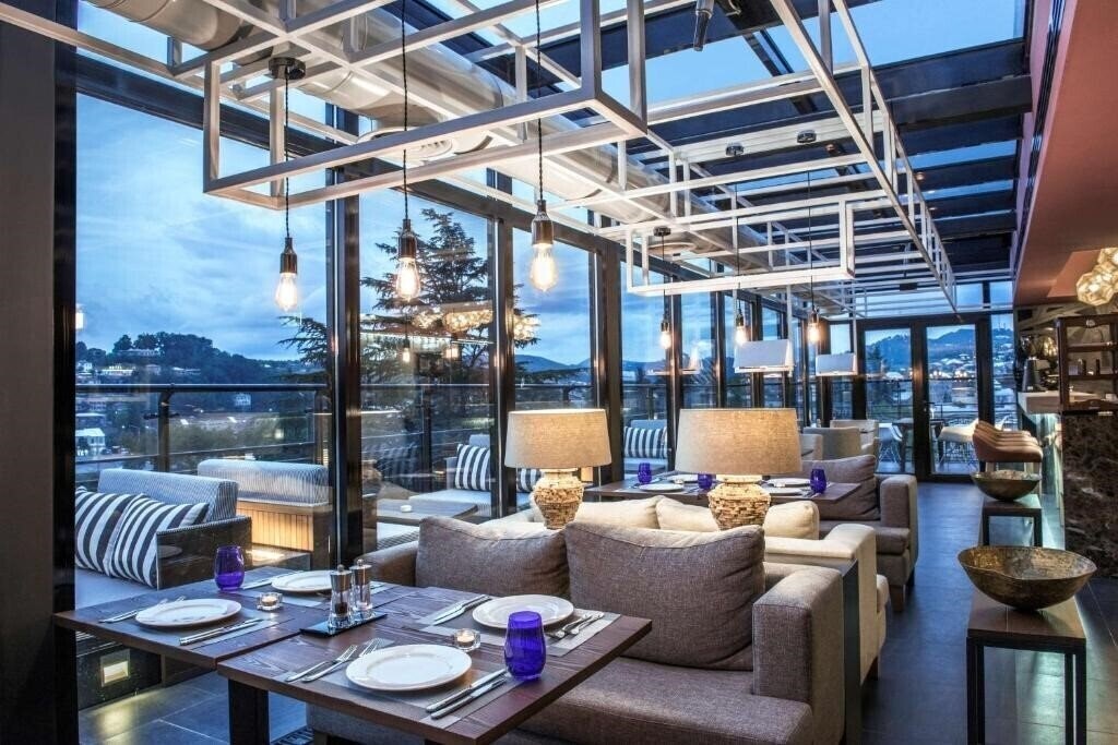 Панорама Best Western Kutaisi 4*