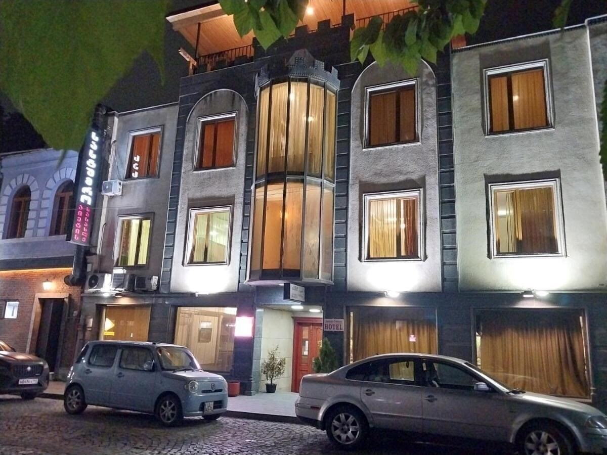 Отель Aeetes Hotel 3*