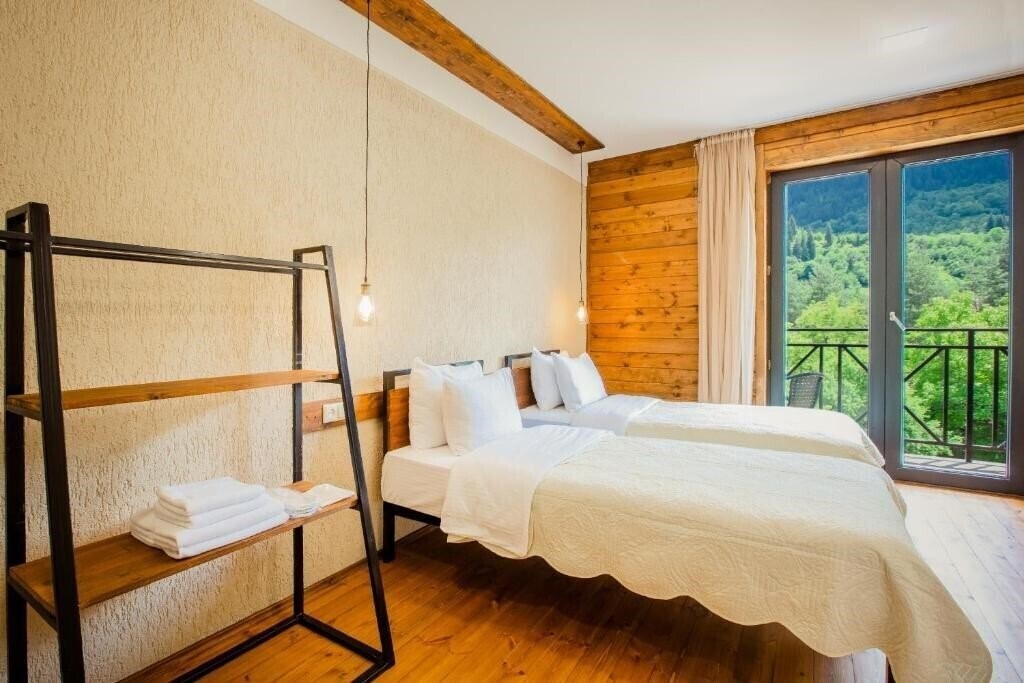 Панорама Chalet Mestia 3*