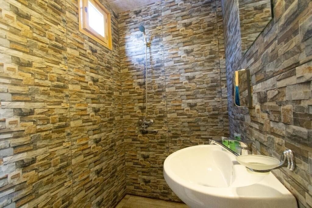 Фото Mountain Cabins 5*