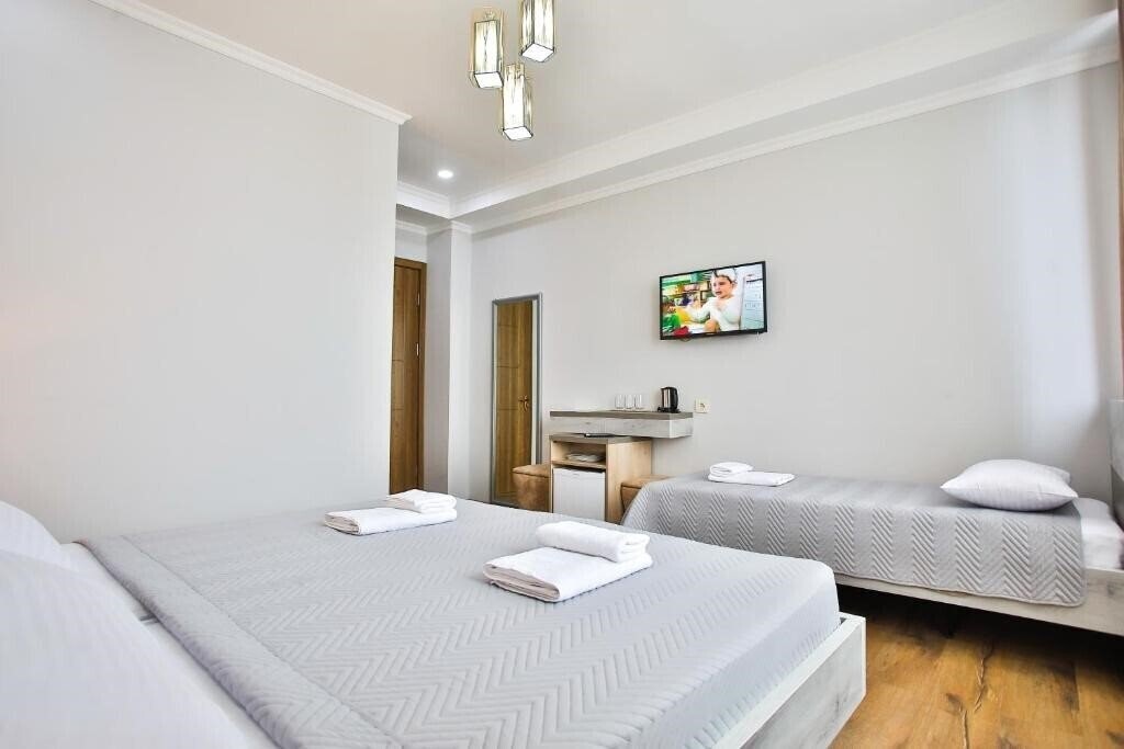 Вид Hotel Terrace Kutaisi 3*