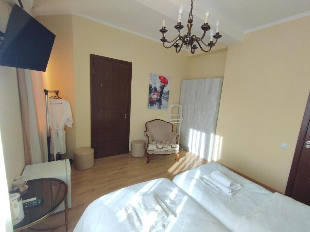 Панорама Hotel David Kutaisi 3*
