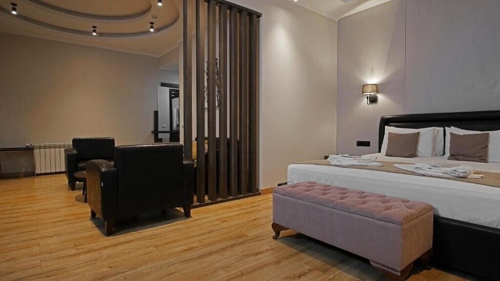 Територія Tskaltubo Hotel Prometheus 3*