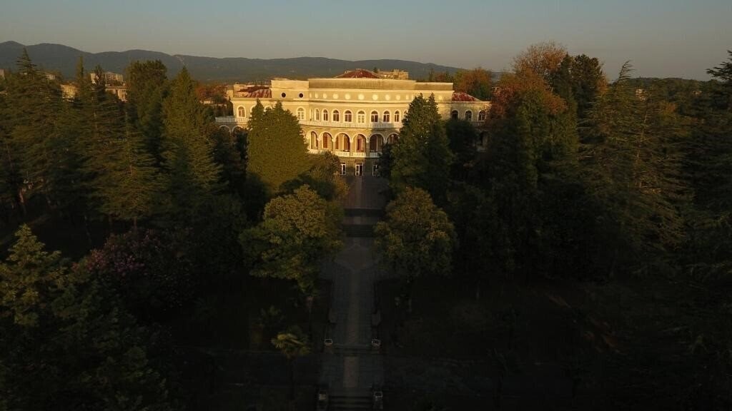 Готель Legends Tskaltubo SPA Resort 5*