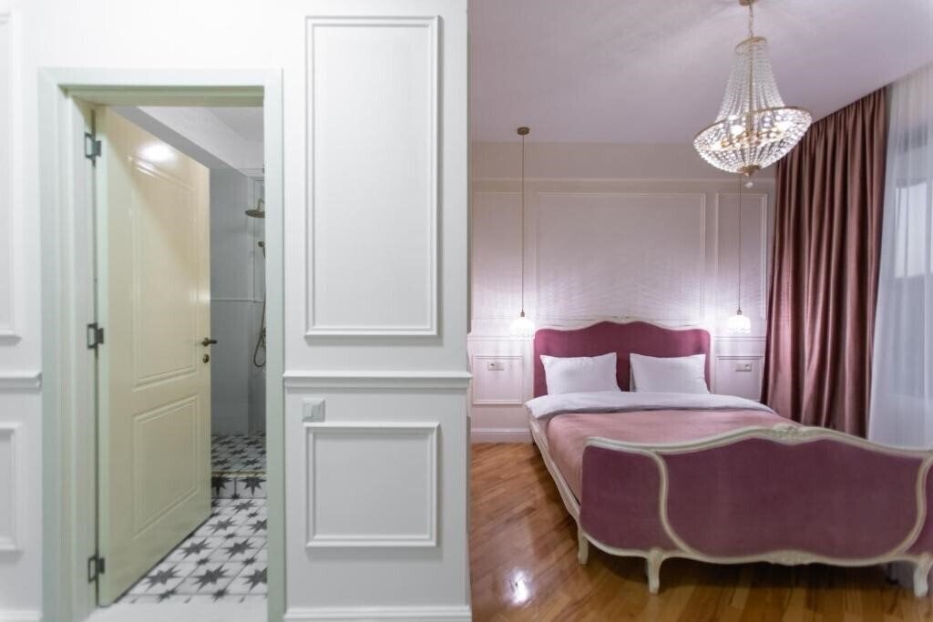 Панорама 7 Doors Boutique Apartments 3*
