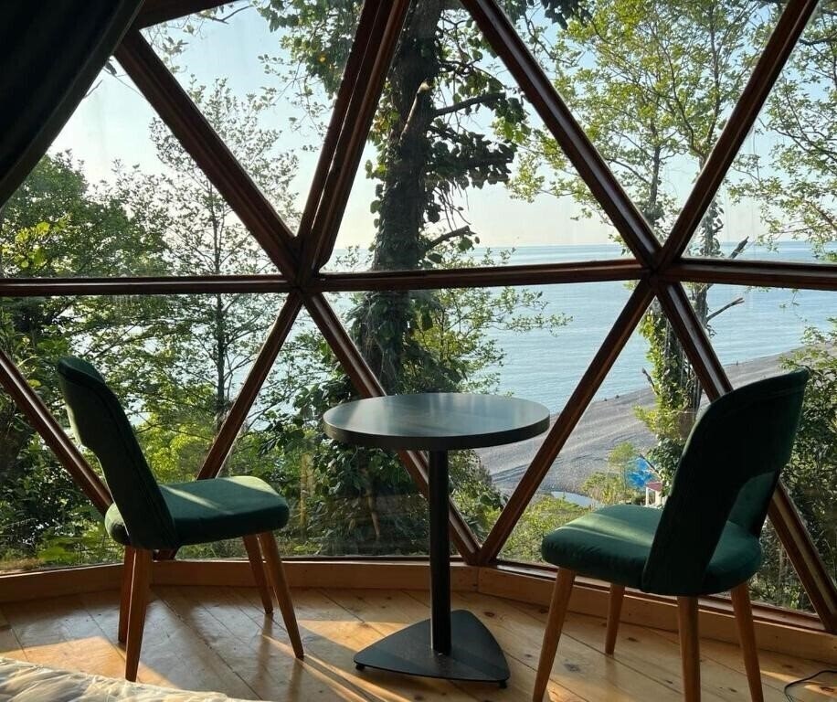 Апартаменти Glamping Martini Kvariati - 4*