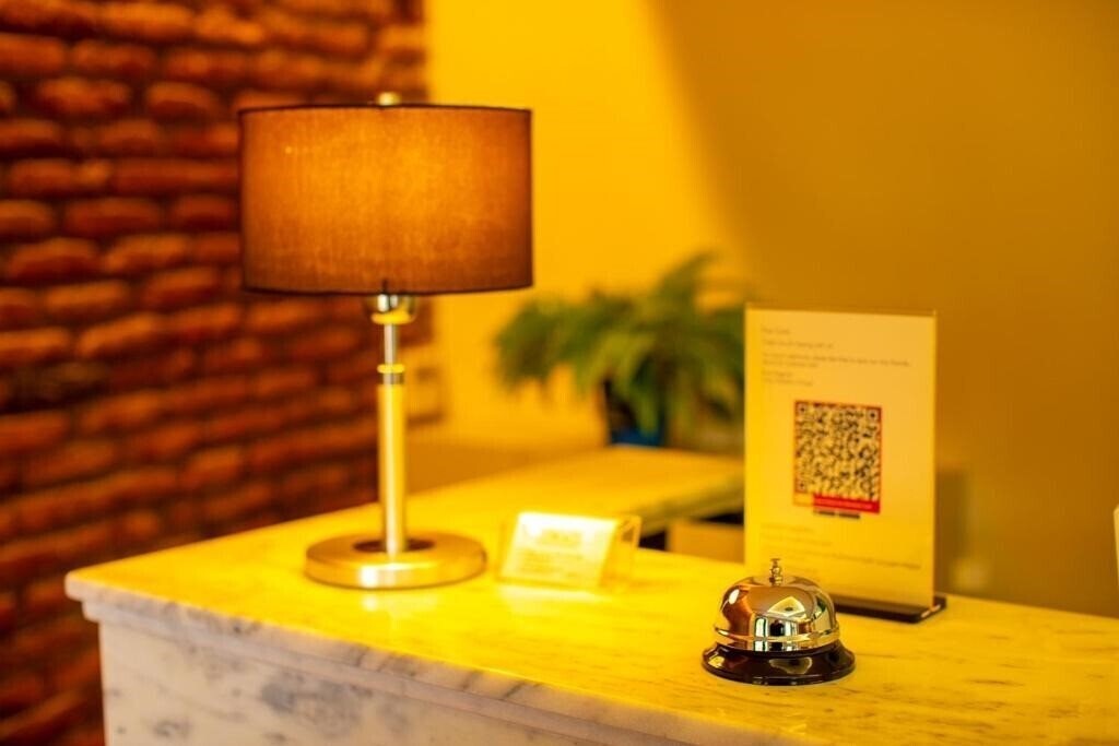 Фотографія City Inn Tbilisi (ex. Shine On Rustaveli) 3*