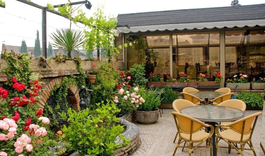 Панорама Kopala Tbilisi Old Part 4*