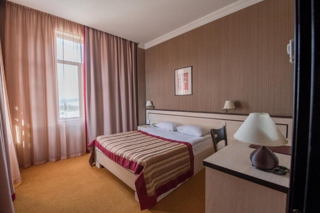 Панорама Kopala Tbilisi Rikhe 4*