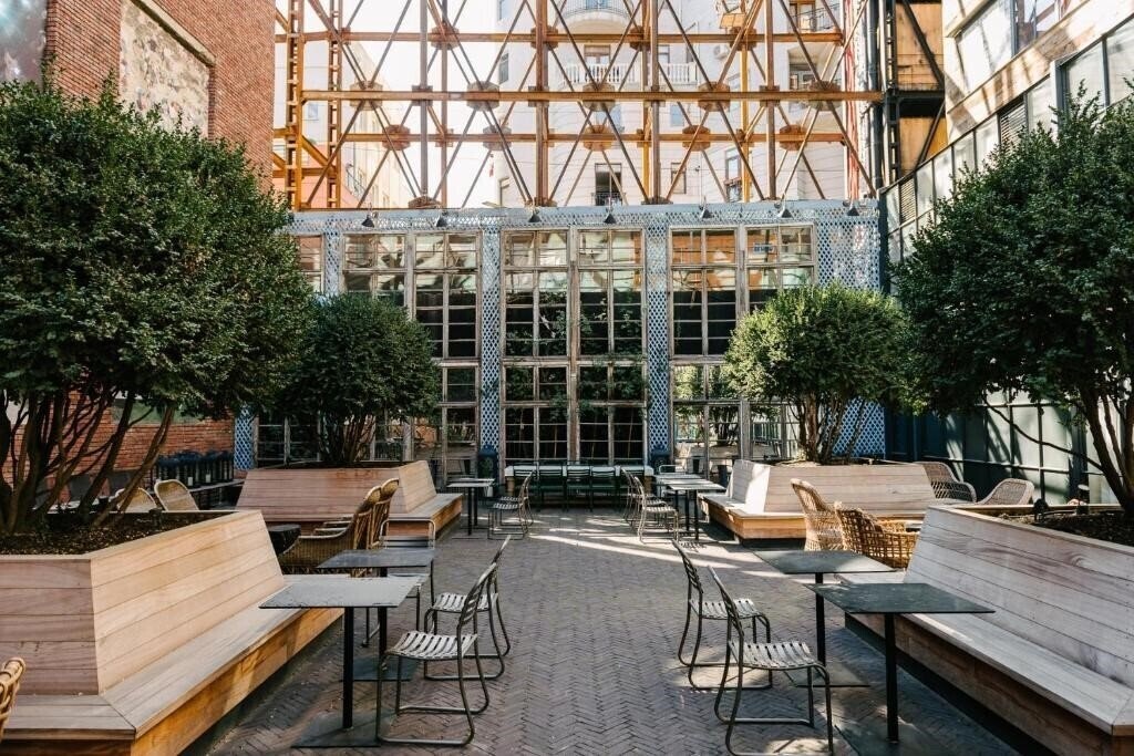 Вид Rooms Hotel Tbilisi 4*