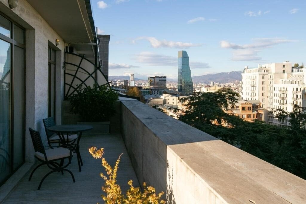 Апартаменти Citrus Hotel 4*