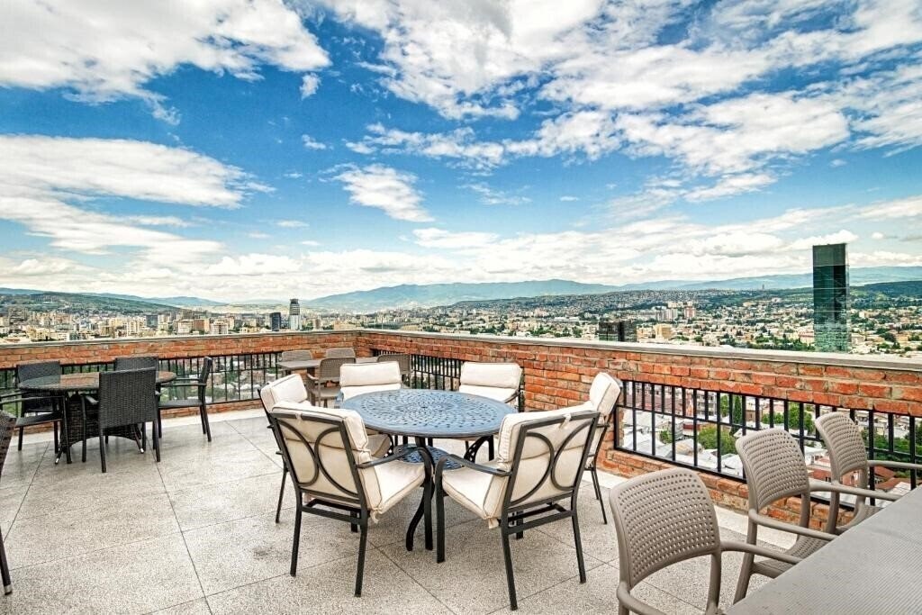 Готель The Terrace Boutique 4*