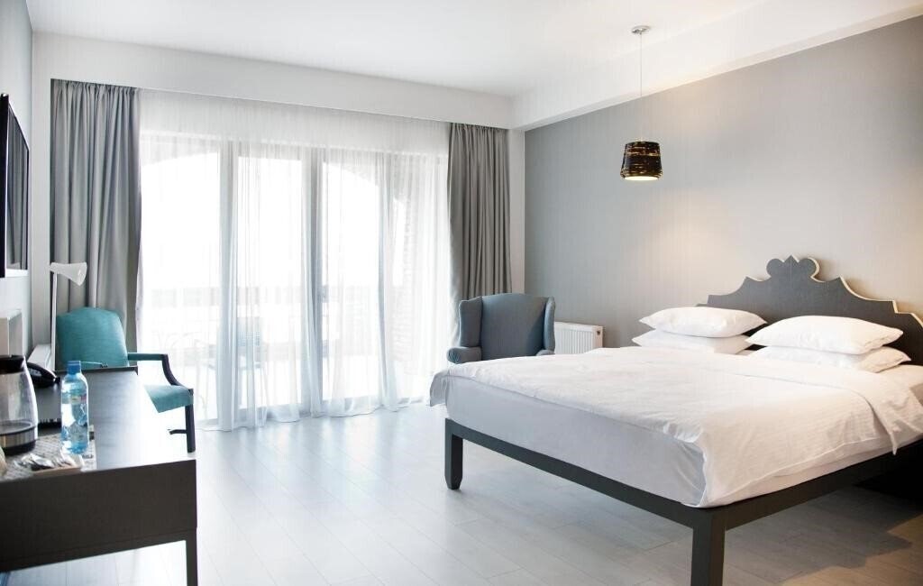 Апартаменти The Terrace Boutique 4*