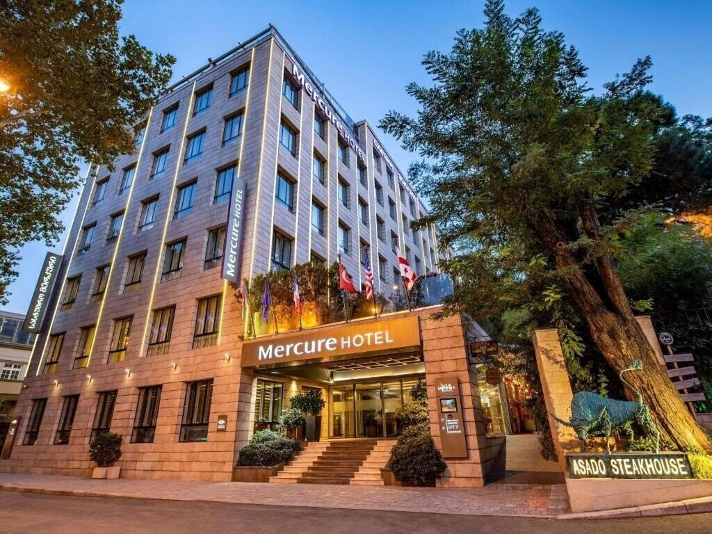 Отель Mercure Tbilisi Old Town 4*